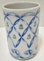 Vintage I W Rice and Co Porcelain Small Cup Blue Floral Lattice 3.75 In Japan - £10.95 GBP