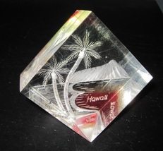 HAWAII SOUVENIR Clear Lucite Reversed Carved Light Catcher Paper Weight Block - £7.98 GBP