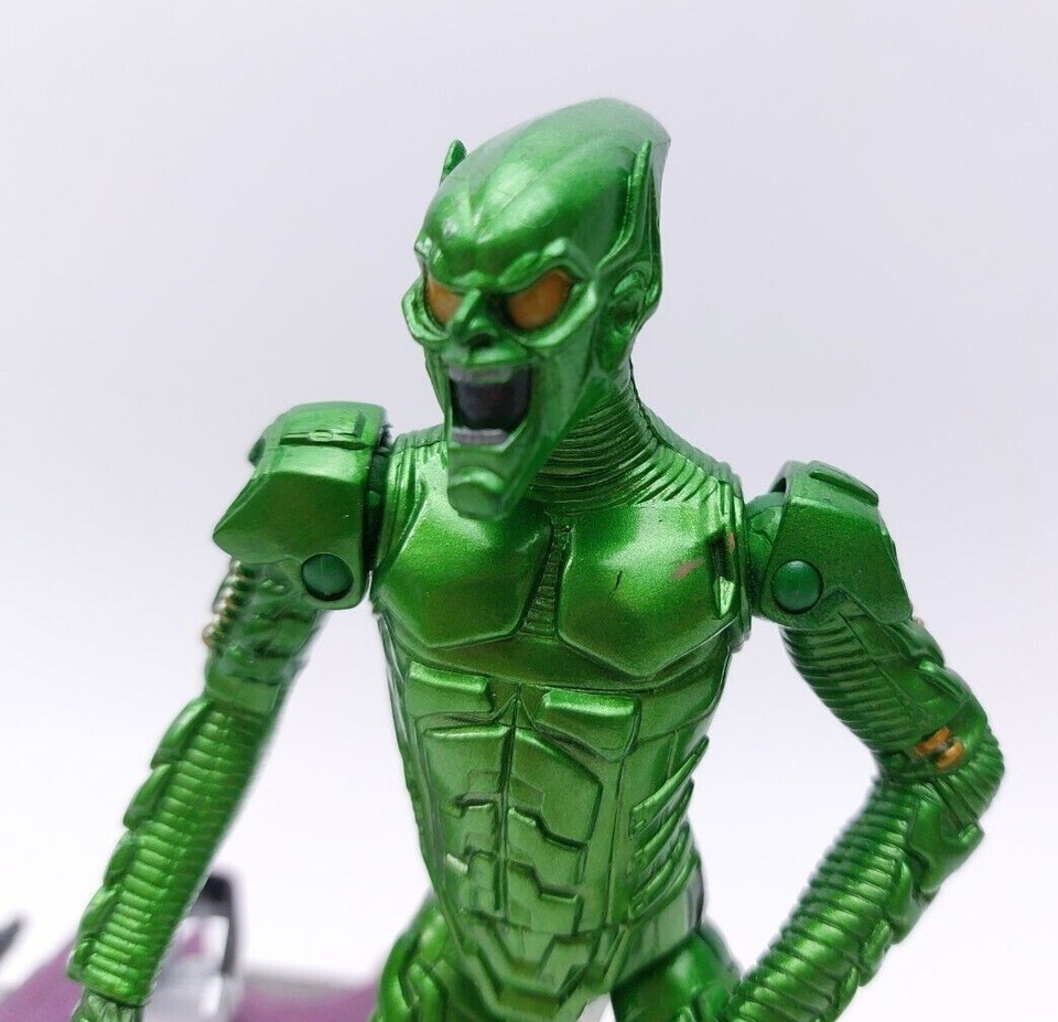 Spiderman Green Goblin w/motorized glider - Toy Biz 2002 For 6" Figure - WORKS! Item image 7
