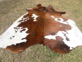Amazing Cowhide Rug Large Cow Skin rug Cow Hide Rug 5 x 5 - $137.67