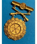 5th ARMY, EXCELLENCE IN COMPETITION EIC, RIFLE, GOLD, BADGE, PINBACK, HA... - $1,222.72 MXN