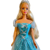 Sleeping Beauty Barbie Doll Mattel 1998 Blue Gown Eyes Open Close Doll 20489 - £19.77 GBP