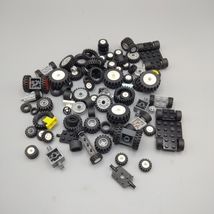 LEGO Bulk WHEELS Tires Axles Hubs Car Rims Car Parts Pieces Lot Parts 5 ... - €7,62 EUR