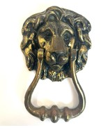 VINTAGE CAST BRASS LION&#39;S HEAD DOOR KNOCKER with Strike Plate &amp; screws - $29.35