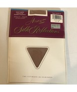 Vintage Hanes Silk Reflections Womens Sandal foot Pantyhose AB Sh3 - $8.90