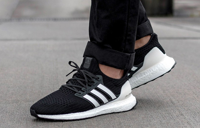 Adidas ultra boost 4.0 show your stripes pack 2025