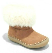 OshKosh Genuine Kids Trella Size 2 Infant Girls Brown Faux Fur Trim Cozy Boots - £8.05 GBP