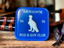 KALICOONTIE Rod &amp; Gun Club Plastic Pheasant  Pin Button Columbia County NY 94-95 - £8.21 GBP