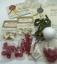 Merri-Craft Ornament Kit Beauty Ball - Open- #2917 Read Christmas Vintage - $10.39