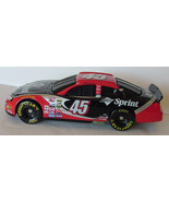 NASCAR Kyle Petty DODGE INTREPID Sprint #45 Race Car Diecast 1:64 - $7.87