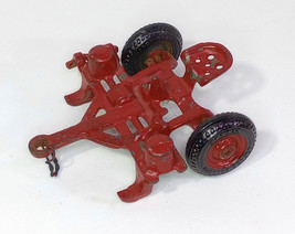 Arcade No. 422 Corn Planter - 1940s Vintage Cast Iron Toy Farm Implement - £19.33 GBP