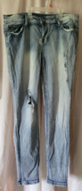 Juniors Vanilla Star Jeans Size 15 Light Wash Holey Casual Skinny Leg St... - $14.99