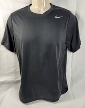 Nike Dri-Fit Grey Medium T-Shirt Men&#39;s M - $11.40