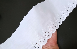 5&quot; 13cm wide 5yds White Embroidered Edge Mesh Cotton Lace Blouse Edge L610 - £5.49 GBP