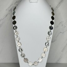 Chico&#39;s Hammered Metal Long Silver Tone Necklace - £13.30 GBP