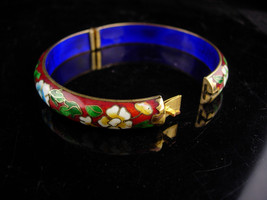 Oriental hinged bracelet - Good luck chinese gift - vintage Asian bangle - ladie - £98.32 GBP