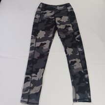 Z By Zella RN#58665 Women's Gray/Brown Camo Leggings Size Large (10/12) image 11