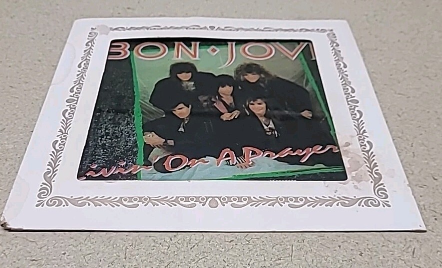 BON JOVI LIVIN' ON A PRAYER  1980's ROCK CARNIVAL PRIZE GLASS MIRROR - 6”x 6” Item image 3