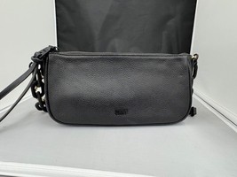 DKNY Women Black Leather Bag With 2 Adjustable Straps - £86.80 GBP