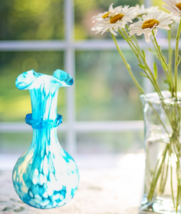 Blue and White Splatter Art Glass Vase Ruffle Top Table Centerpiece Home Decor - £26.88 GBP