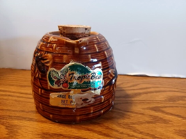 VTG Tropical Bee Tropical Wild Honey Beehive Shaped Ceramic Made in USA Rare! - £9.76 GBP
