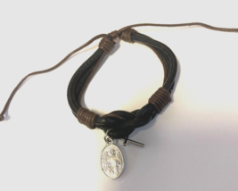 Leather Cuff Bracelet with St Michael The Archangel Charm + Cross Charm, - €5,15 EUR