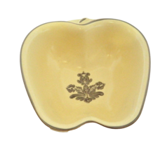 Village Pattern Pfaltzgraff Brown Beige Apple Shaped Baking Dish Bowl Brown Edge - £17.37 GBP