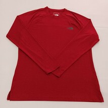 The North Face Men&#39;s Red Long Sleeve Pullover T-Shirt Size Medium - $20.78