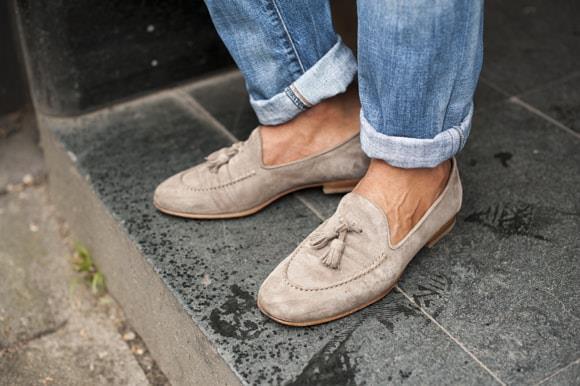 Men Beige Color Tassel Loafer Slip Ons Suede Leather Casual Wear Handmade Shoes