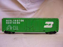 HO SCALE TYCO BURLINGTON NORTHERN BN 100024 TRAIN BOX RAIL CAR GREEN - £11.83 GBP