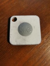 Tile Tracker, Wallet Finder, Key  1-Pack  Old For Parts - $141.88 MXN