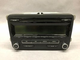 12 13 14 15 16 BEETLE AM FM CD STEREO RECEIVER OEM - £35.13 GBP