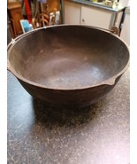 Vintage Cast Iron Bean Pot with Handle 10&quot; No lid - $930.96 MXN