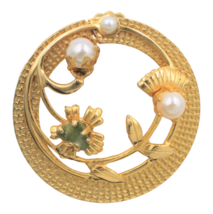 Vintage Jade Flower Faux Pearl Gold Plated Circle Floral Brooch Pin - £9.28 GBP