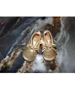 Old Navy Baby Moccasins Gold Metallic Slippers Size 3/6 Months SO CUTE - $19.75 CAD
