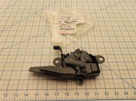Toyota 53510-12A61 Hood Latch Lock Assembly - $935.62 MXN