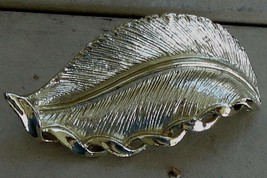 Nice Vintage Silver Tone Leaf Pin, Very Good Condition - £5.56 GBP