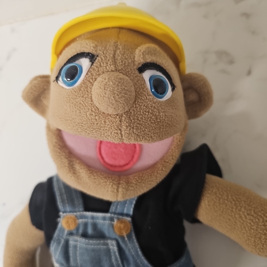 Melissa & Doug Puppets Construction Worker Rare Includes Wooden Stick Rod Item image 2