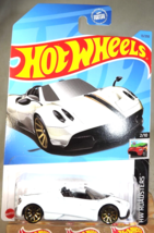 2023 Hot Wheels #13 Hw Roadsters 2/10 &#39;17 Pagani Huayra Roadster White wGold10Sp - £5.89 GBP