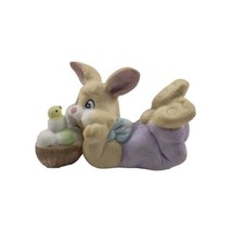 Vinage Easter Bunny Rabbit Figurine with Basket of Eggs - £8.46 GBP