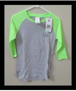 Under Armour Womens Small Gray &amp; Neon Green Long Sleeve Tee Top HeatGear - $27.06 CAD