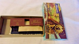 HO Scale Athearn 40&#39; Box Car Union Pacific #184241 Brown, Blue Box - £23.98 GBP