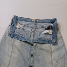 Buffalo David Bitton Women's Blue Cotton Blend Denim Distressed Skirt Size 29 image 15
