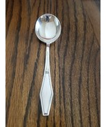 Vintage Holmes &amp; Edwards XIV Silverplate 7&quot; Soup Spoon Serving Spoon - $14.86 CAD