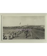 iw0069 - I.O.W - The busy Canoe Lake and Culver Road, c1950/60s - postcard - $2.54