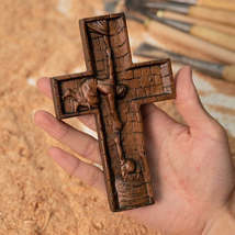 Bgcopper 6&quot; Savior Jesus Cross Woodcarving - Mini version - £31.38 GBP