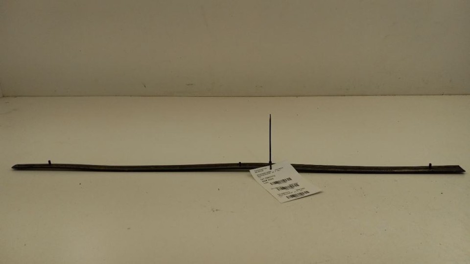 Impala Door Molding Trim Strip Right Passenger Side Front 2012 2013 2014... - $27.96