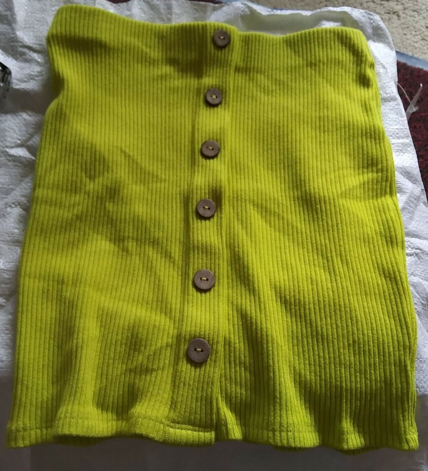 Forever 21 Lime Green Forever 21 Skirt Size M-Brand New-SHIPS N 24 HOURS