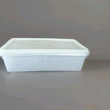 Tupperware Sheer Rectangle Cracker Keeper Storage w/Seal 11 x 6 x 3.5 in... - $12.56 CAD