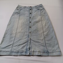 Buffalo David Bitton Women's Blue Cotton Blend Denim Distressed Skirt Size 29 image 11